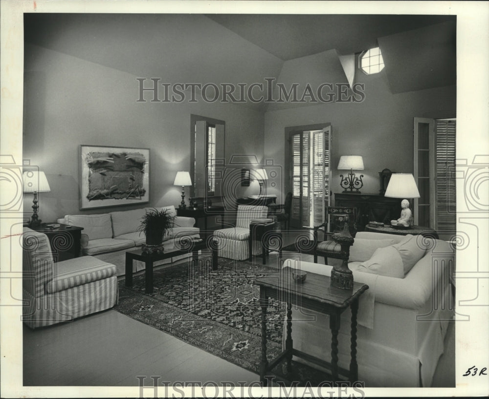 1983 Renovation of house in the Garden District - Historic Images