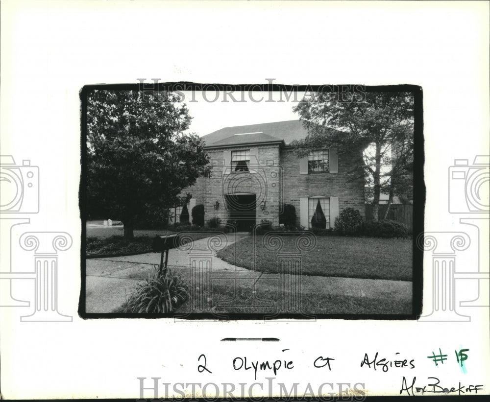 1991 Press Photo Housing- Home at 2 Olympic Ct. in Algiers, Louisiana - Historic Images