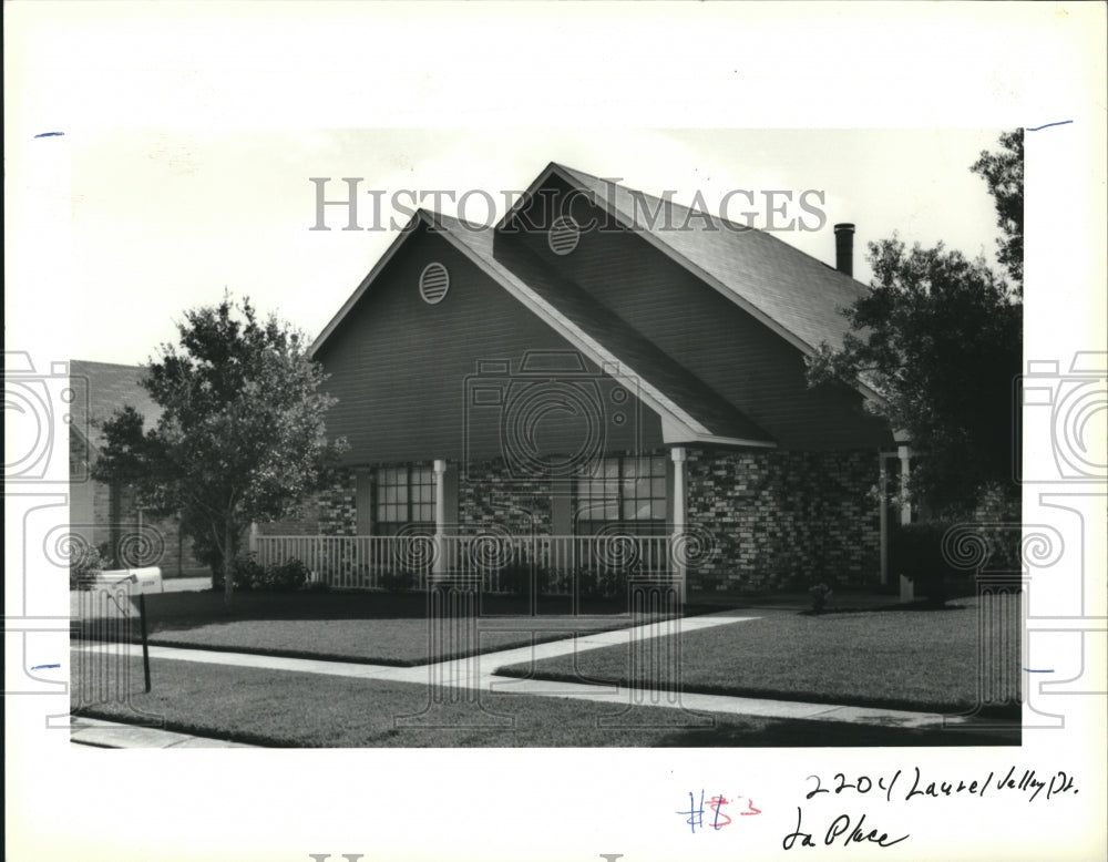 1991 Press Photo Housing - House located at 2204 Laurel Valley Drive in LaPlace - Historic Images