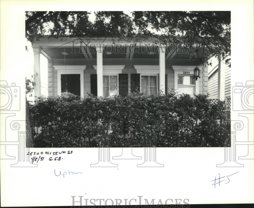 1991 Press Photo House on 2850 Coliseu Street, Uptown - Historic Images