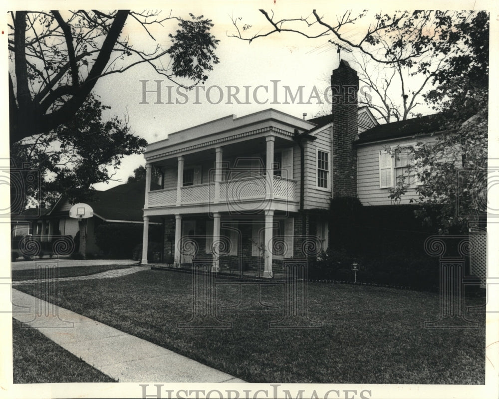 1983 Press Photo Property at 125 Sycamore Drive in Metairie- Sold for $450,000 - Historic Images