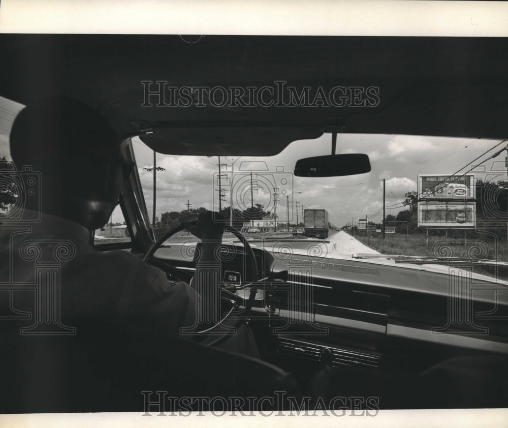 1965 Press Photo Highway Clean-up Campaign - nob36526-Historic Images