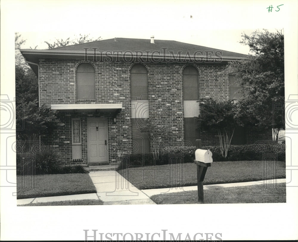 1989 Press Photo House on 4604 Carthage in Metairie - nob36805 - Historic Images