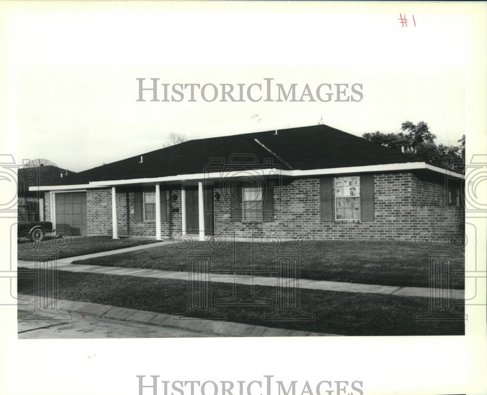 1989 Press Photo House on 3413 Pecan Drive in Chalmette - Historic Images