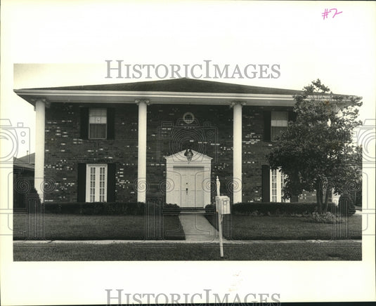 1989 Press Photo House on