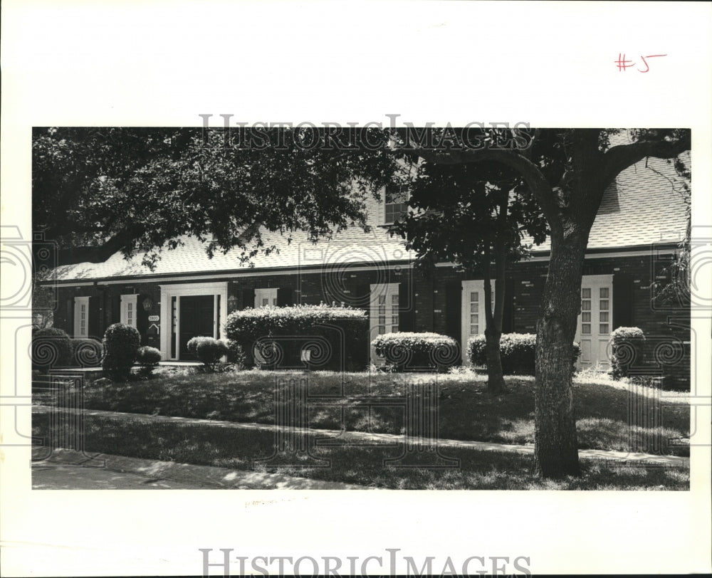 1989 Press Photo House on 5900 Cleveland Place, Metairie - Historic Images