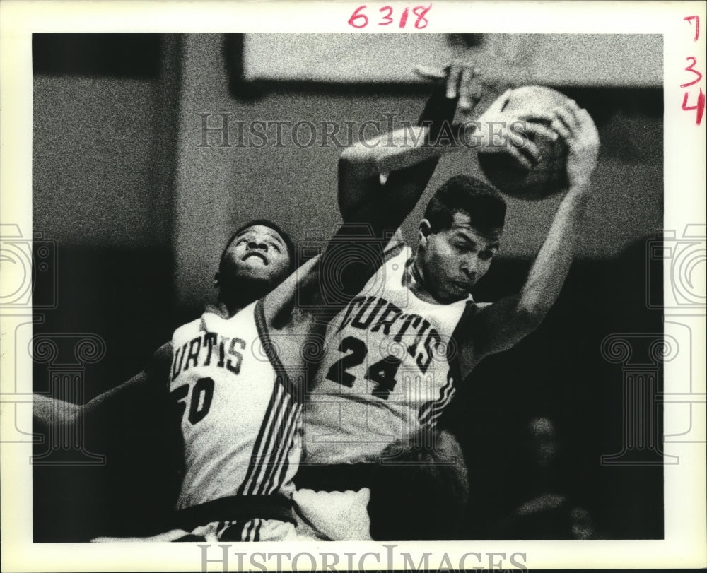 1989 Press Photo Curtis basketball players including Keenan Hurst - Historic Images