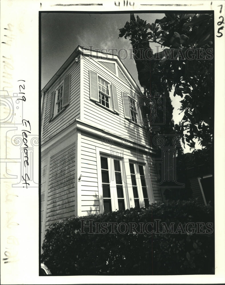 1982 Press Photo Property at 1219 Eleonore St, New Orleans sold to Charles Woods - Historic Images