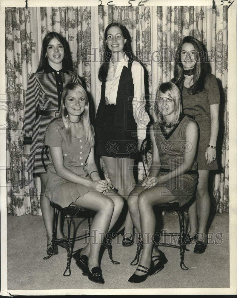 1970 Press Photo Maids of the 1970 Homecoming Court at Tulane University - Historic Images