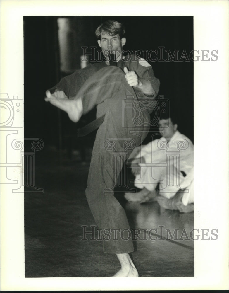 1995 Press Photo James Hymel during the Battle of New Orleans Karate tournament - Historic Images