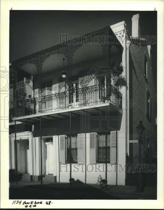 1990 Press Photo Housing - Exterior of the house located at 1139 Bourbon Street - Historic Images