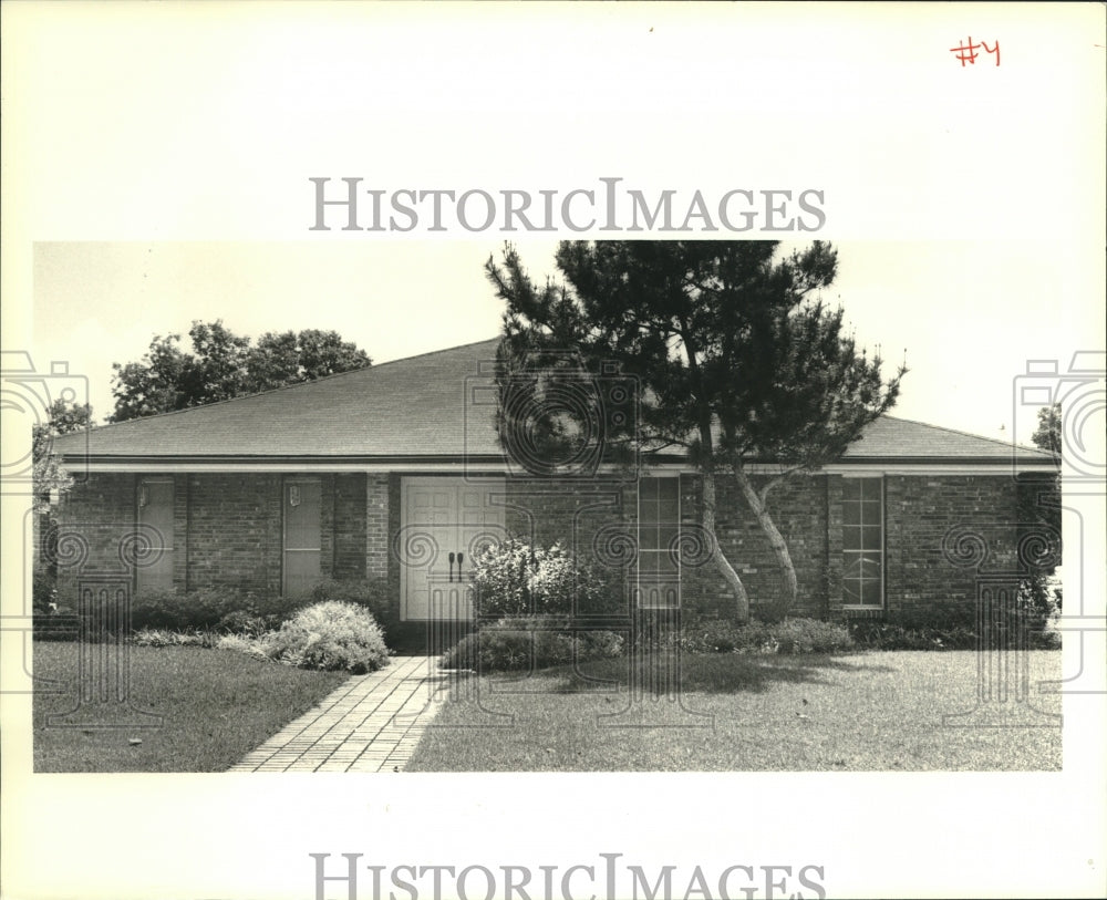 1989 Press Photo Home at 81 West Imperial Drive, Harahan, Louisiana - Historic Images