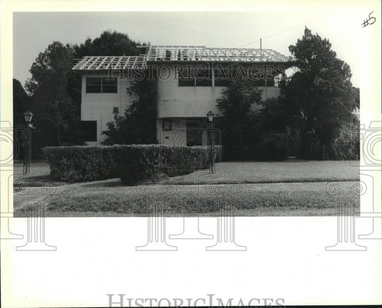 1989 Press Photo Home at