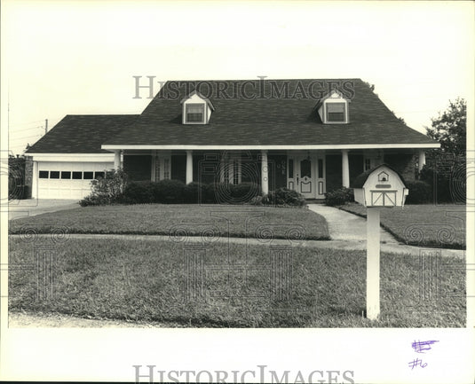 1989 Press Photo Real estate photo of