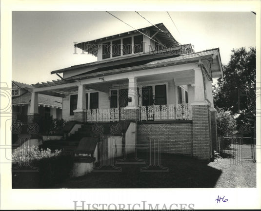 1989 Press Photo Real estate photo of 1463 Moss, New Orleans. - Historic Images