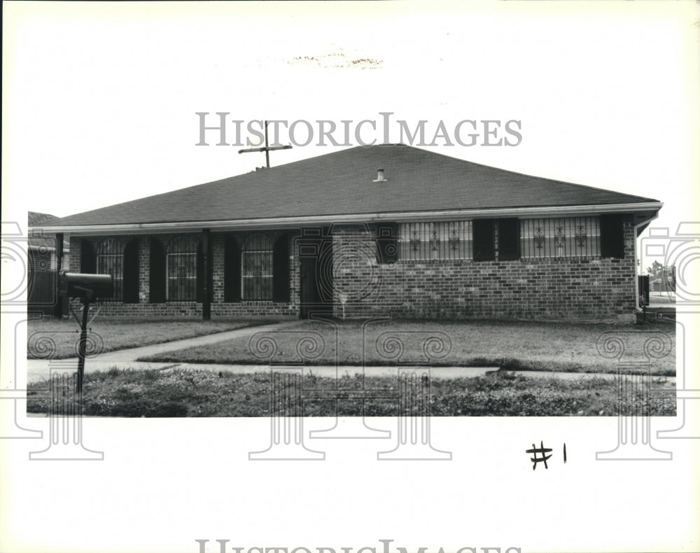 1990 Press Photo Property at 2161 Missle Street in Harvey - Historic Images