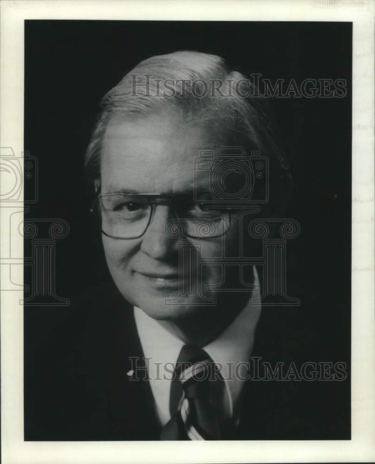1977 Press Photo Ex-Lt. Gov. Henry Howell Jr., candidate for Governor, Virginia - Historic Images