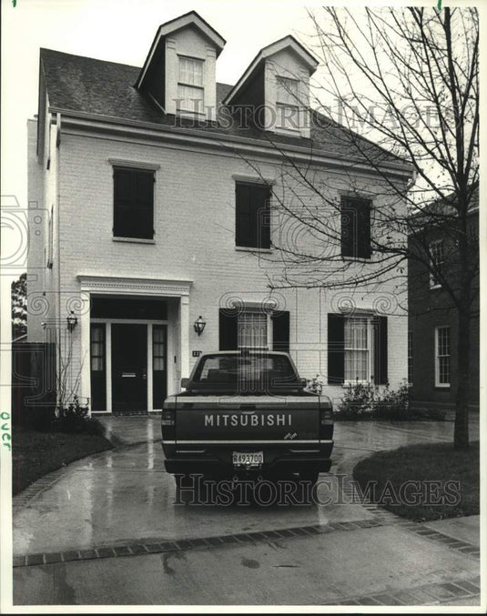 1988 Press Photo House on 237 Livington Place East - Historic Images
