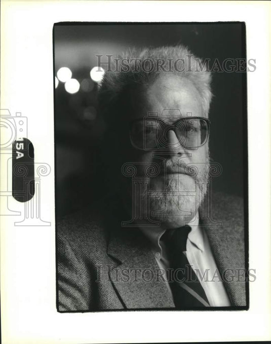 1990 Press Photo Nathaniel Howell, Ambassador to Kuwait during Iraqi invasion. - Historic Images