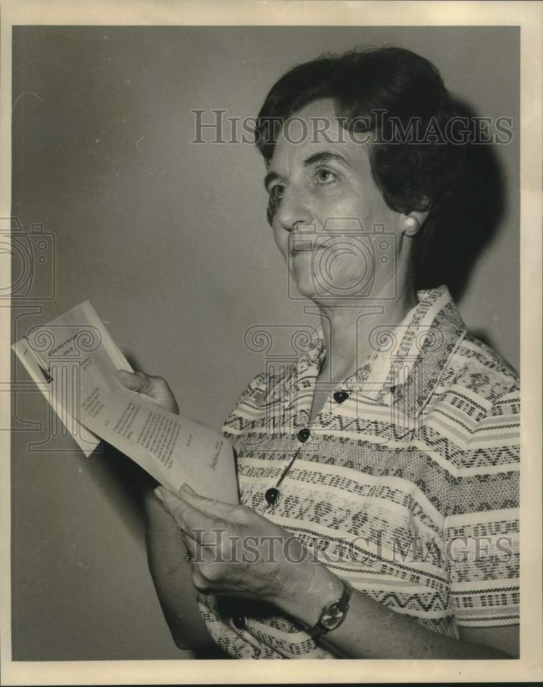 Press Photo Organization - Mrs. Gertrude Helwig of New Orleans Insurance Women - Historic Images