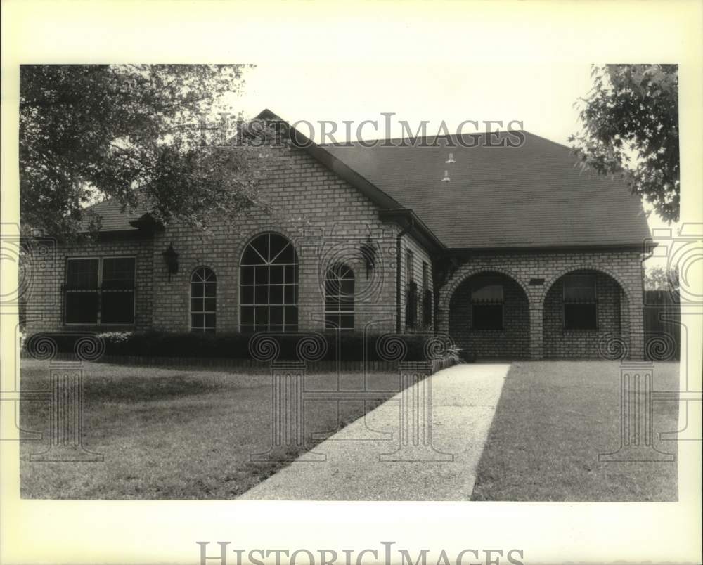 1988 Press Photo Sold property on 130 W. Imperial Drive, Harahan Louisiana - Historic Images