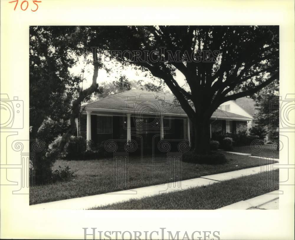 1988 Press Photo House on 2600 Danburry in Algiers  Louisiana - Historic Images