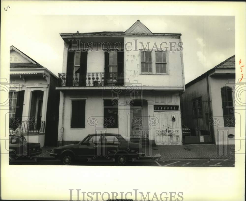 1988 Press Photo Sold Property at 823 Orleans - Historic Images