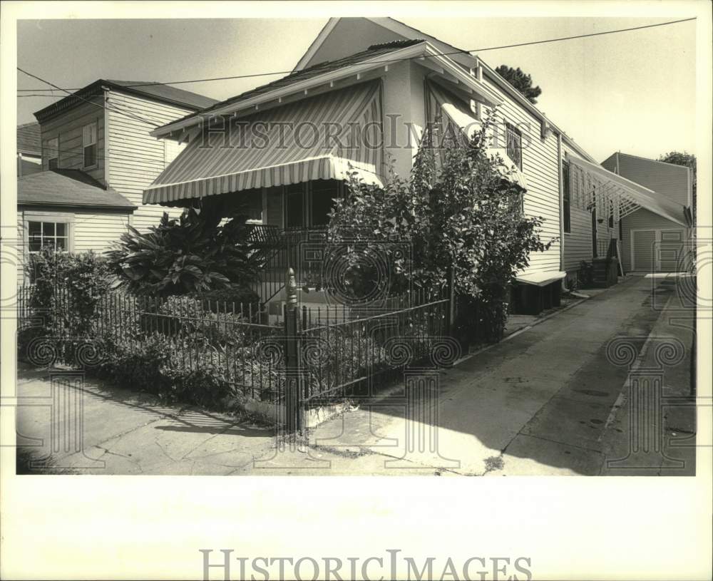 1987 Press Photo Property at Verret Street in Algiers - Historic Images