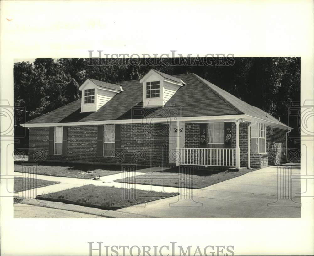 1987 Press Photo Sold property at 3017 Fable Drive, Meraux - Historic Images