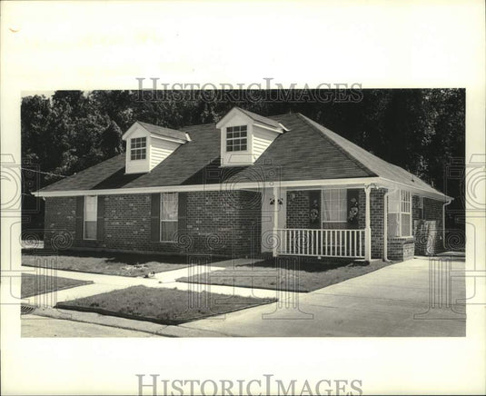 1987 Press Photo Sold property at 3017 Fable Drive, Meraux - Historic Images