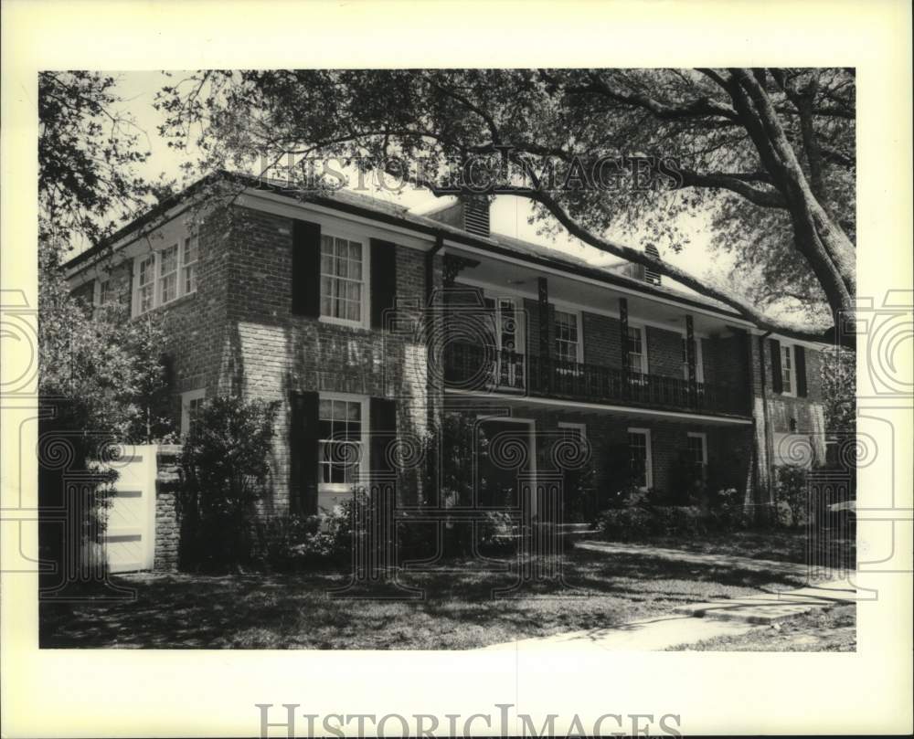 1988 Press Photo House at 6161 Loyola - Historic Images