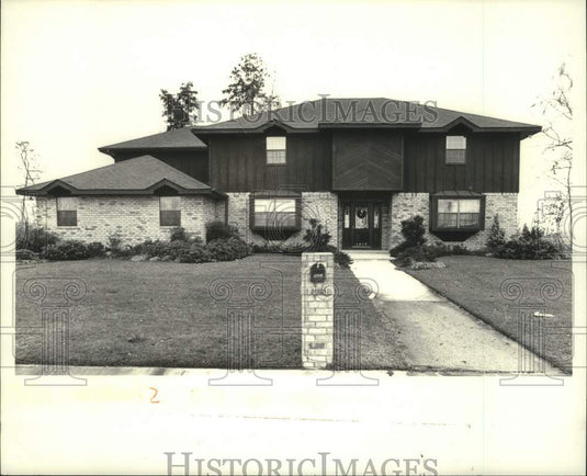 1987 Press Photo House on 1613 Lake Placid on West Bank - Historic Images