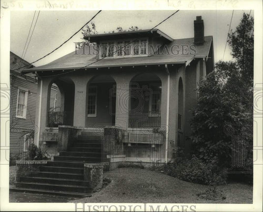 1986 Press Photo Sold House on 366 Millaudon Street - Historic Images