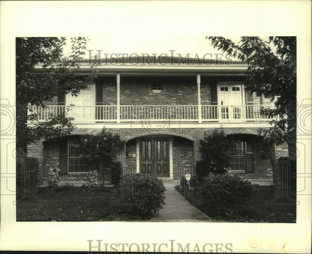 1988 Press Photo House on 3801 Ferran Drive in Metairie - Historic Images