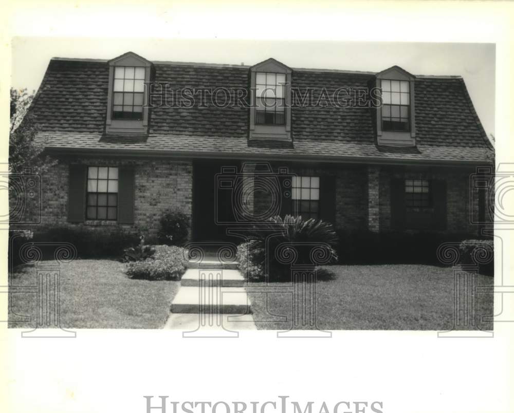 1988 Press Photo Home at 1093 Chaucer Street, New Orleans, Louisiana - Historic Images