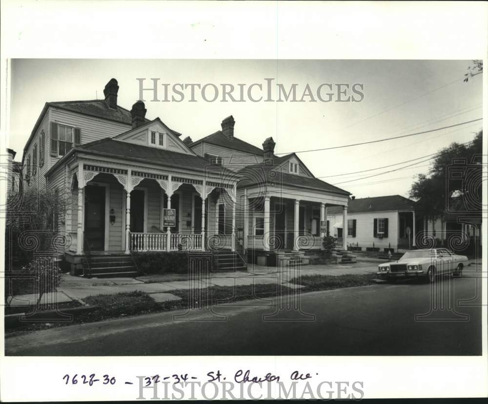 1987 Press Photo Homes at 32 and 34 Saint Charles Avenue, New Orleans, Louisiana - Historic Images