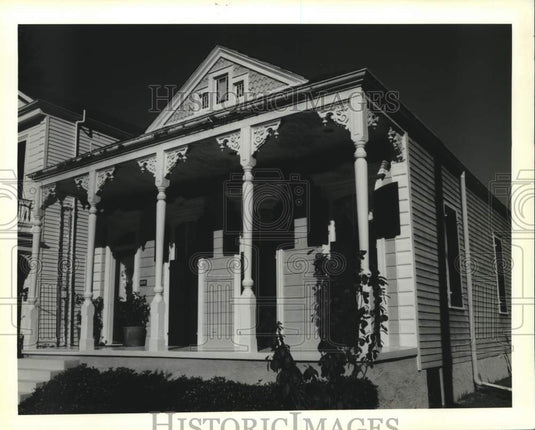 1989 Press Photo Ornate Trim on Home, 1009 Joseph Street, New Orleans, Louisiana - Historic Images