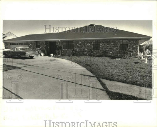 1987 Press Photo New Orleans Housing - House at 140 Woodlake Boulevard in Kenner - Historic Images