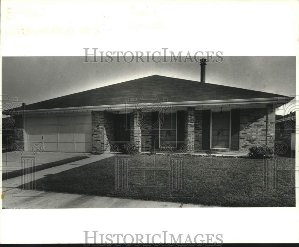 1987 Press Photo New Orleans Housing - House at 22 Rhine Drive in Kenner - Historic Images