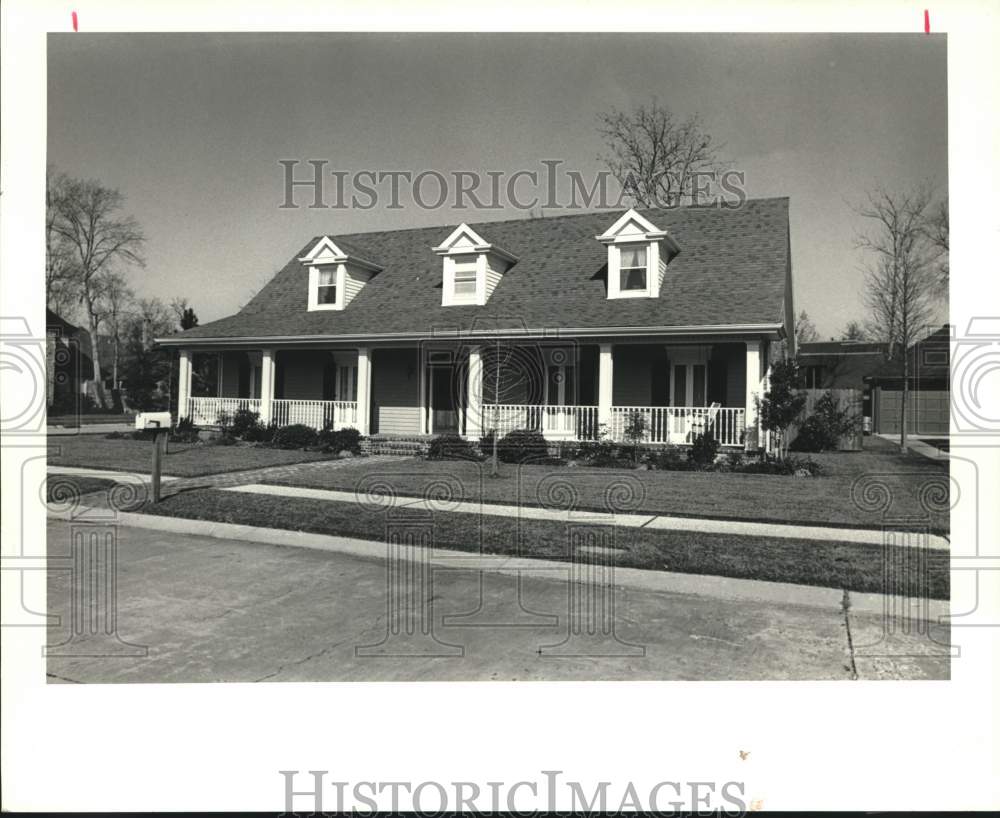 1988 Press Photo New Orleans Housing - House at 32 Kings Canyon Drive - Historic Images