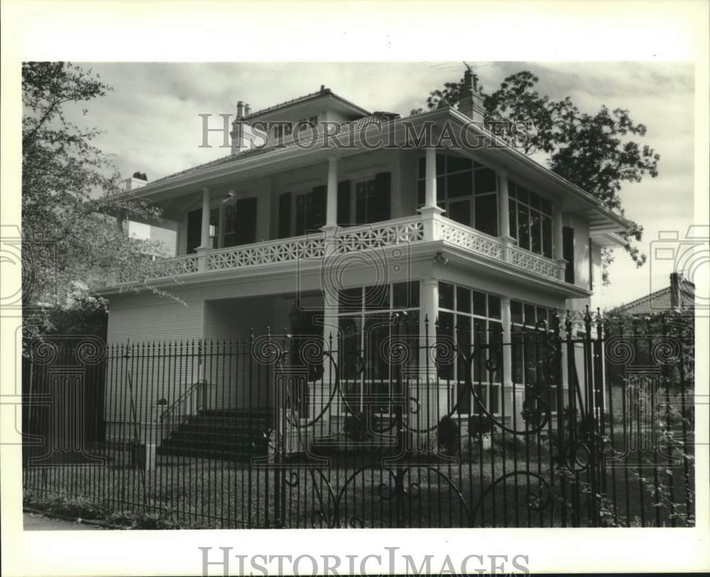 1988 Press Photo Ornate Home at 1653 Soniat Street, New Orleans, Louisiana - Historic Images