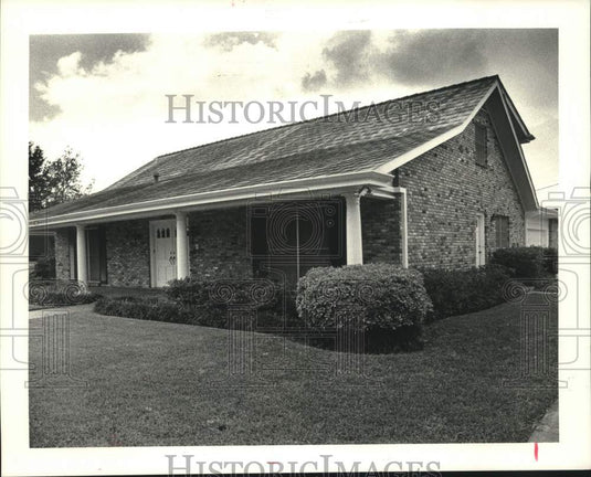 1987 Press Photo Housing - Sold property at