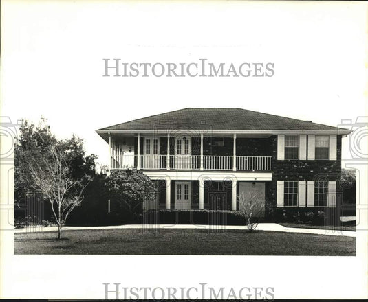 1988 Press Photo Housing - House at