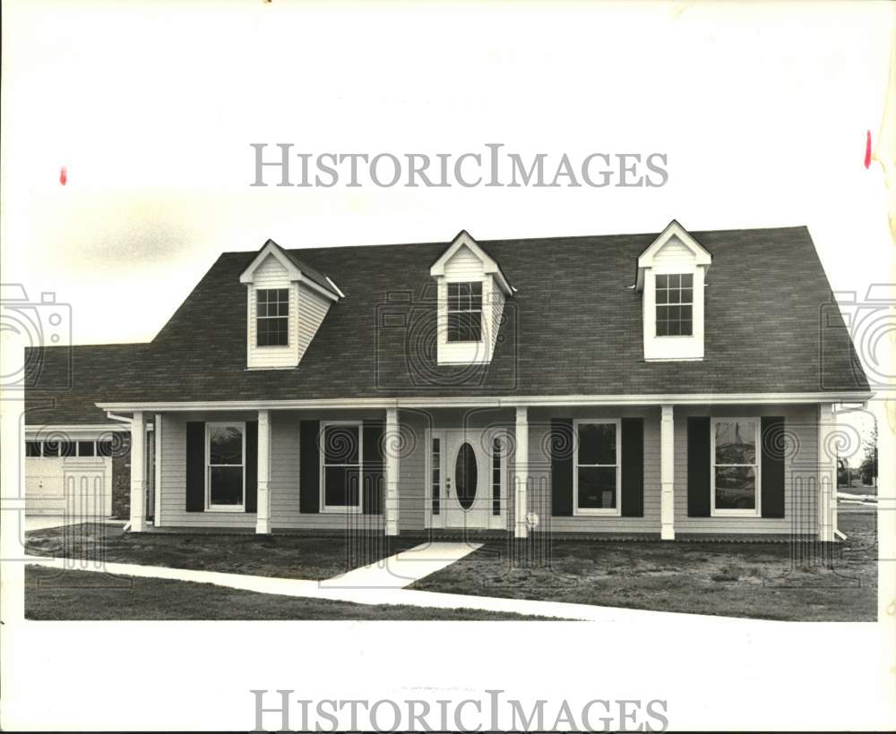 1988 Press Photo Housing - House located at 5325 Janice Avenue in Kenner - Historic Images