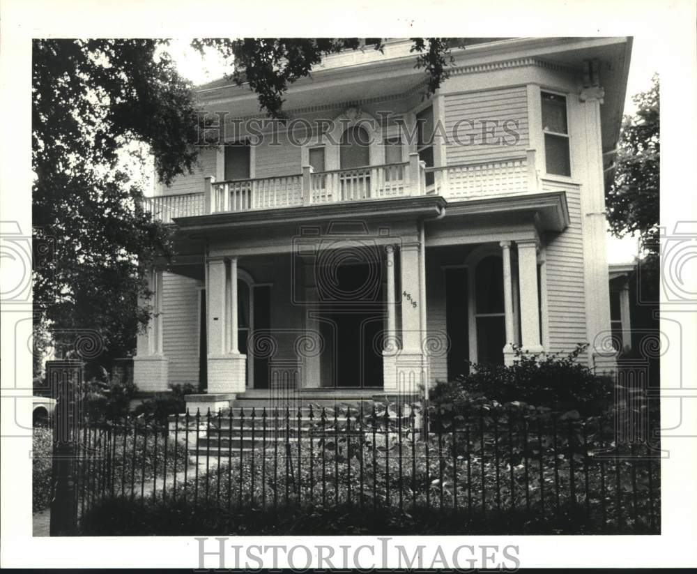 1987 Press Photo Housing - Sold property at 4515 Prytania Street - Historic Images