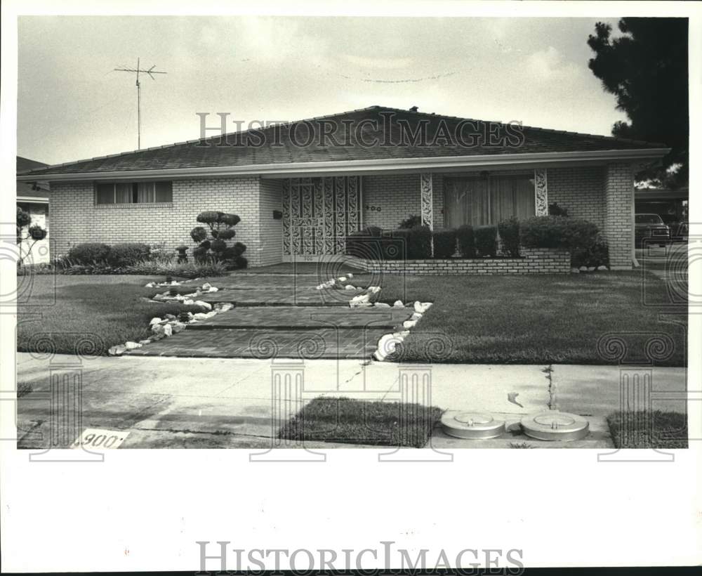 1987 Press Photo Housing - House located at 900 Turquoise - Historic Images