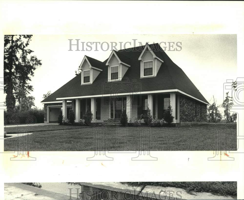 1987 Press Photo Housing - Real estate at Lake Lynn Drive in Harvey - nob38302 - Historic Images