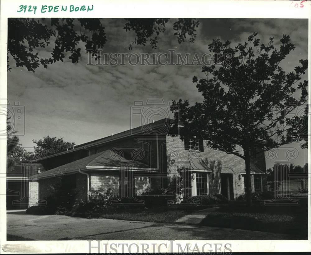 1987 Press Photo Housing - House located at 3924 Edenborn - Historic Images