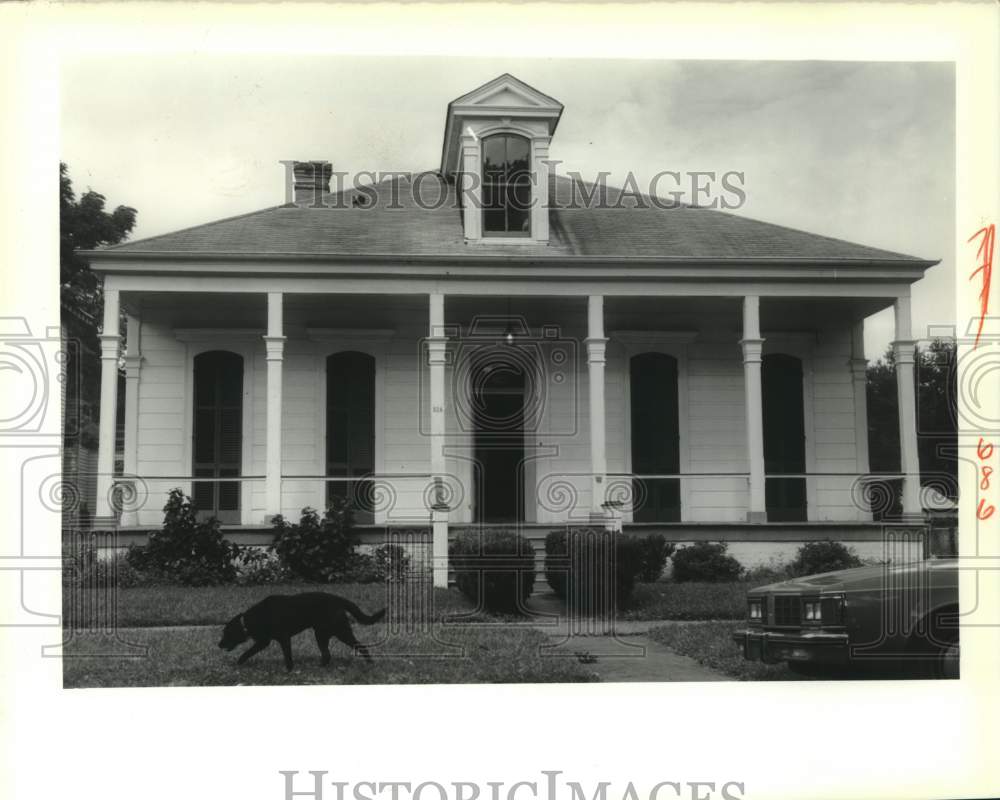 1988 Press Photo Housing - Real Estate transfers - 514 Henry Clay Ave. - Historic Images