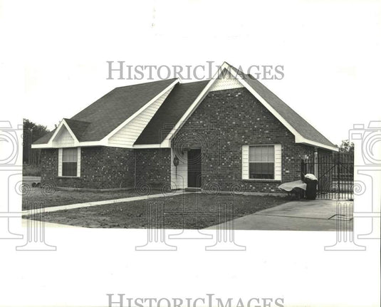 1987 Press Photo Sold Property at 2618 South Lake Blvd., Poydras, Louisiana - Historic Images
